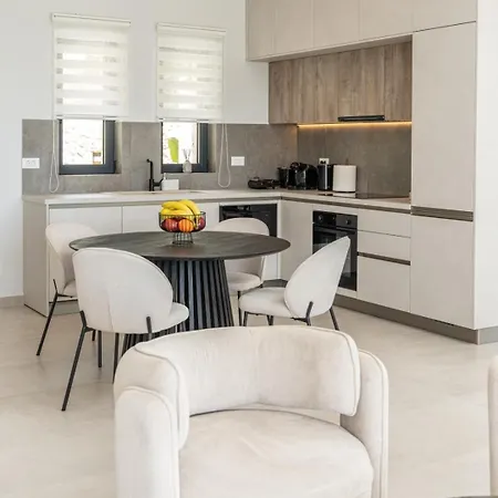 Agrilia Luxury Trapezaki 特拉佩扎奇