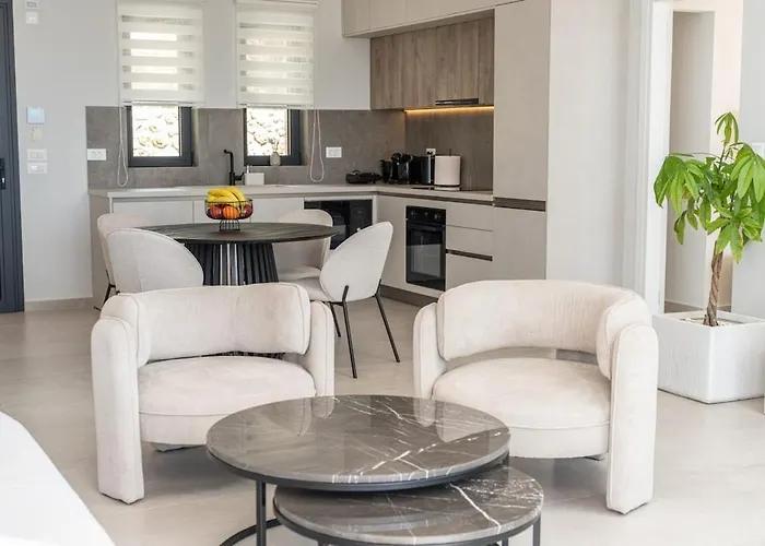 Agrilia Luxury Trapezaki