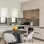Agrilia Luxury Trapezaki * טרפזאקי